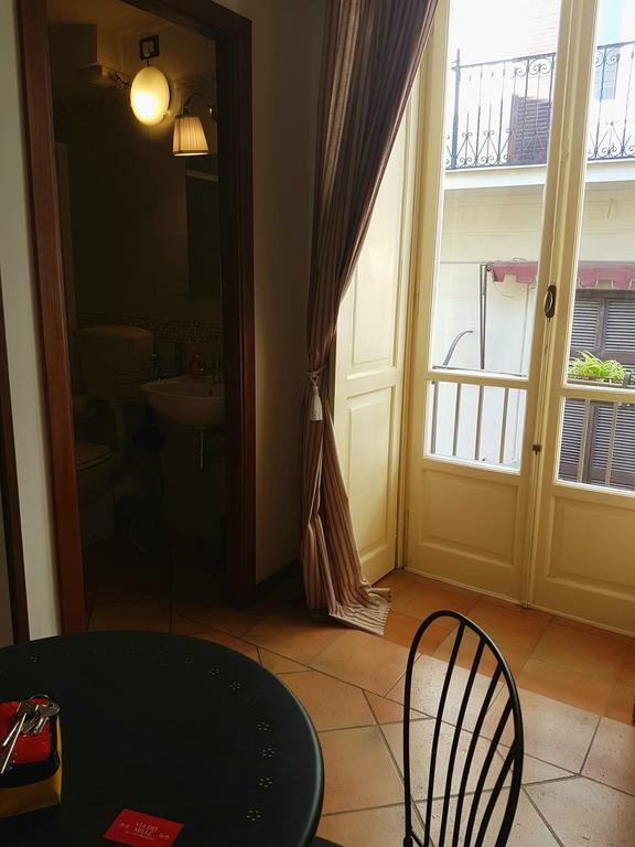 B&B Via Dei Mille Napoli Eksteriør billede