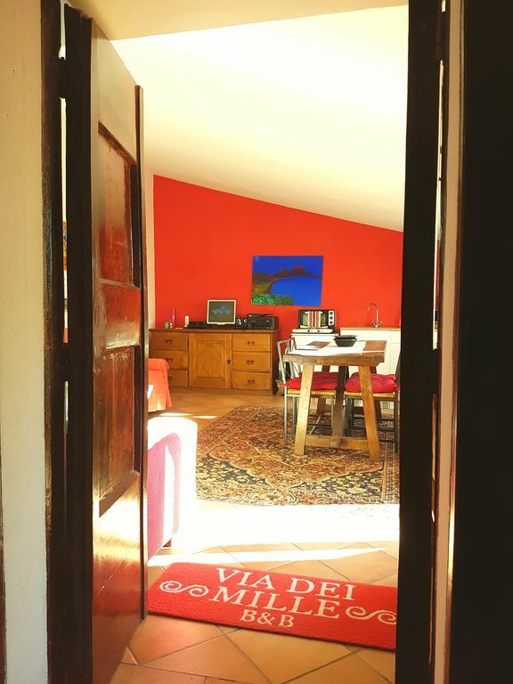B&B Via Dei Mille Napoli Eksteriør billede