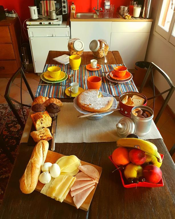 B&B Via Dei Mille Napoli Eksteriør billede